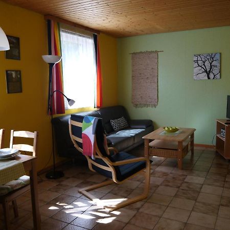 Ferienwohnungen Am Campingplatz Trendelburg Exteriör bild