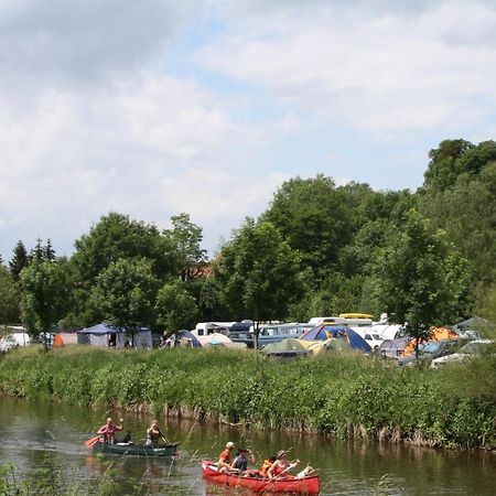 Ferienwohnungen Am Campingplatz Trendelburg Exteriör bild