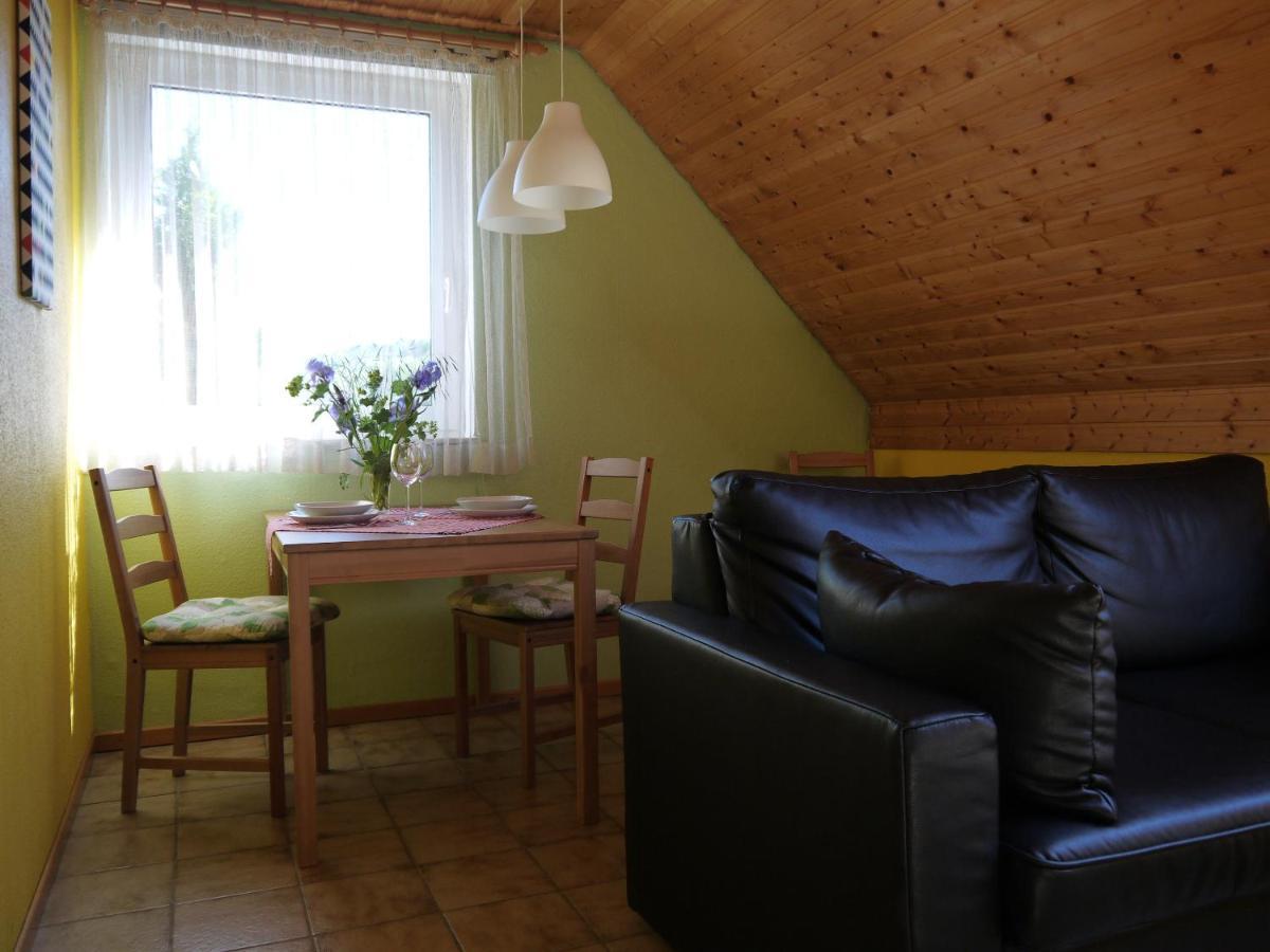 Ferienwohnungen Am Campingplatz Trendelburg Exteriör bild