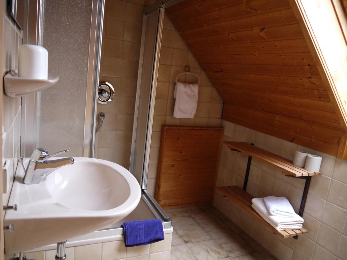 Ferienwohnungen Am Campingplatz Trendelburg Exteriör bild